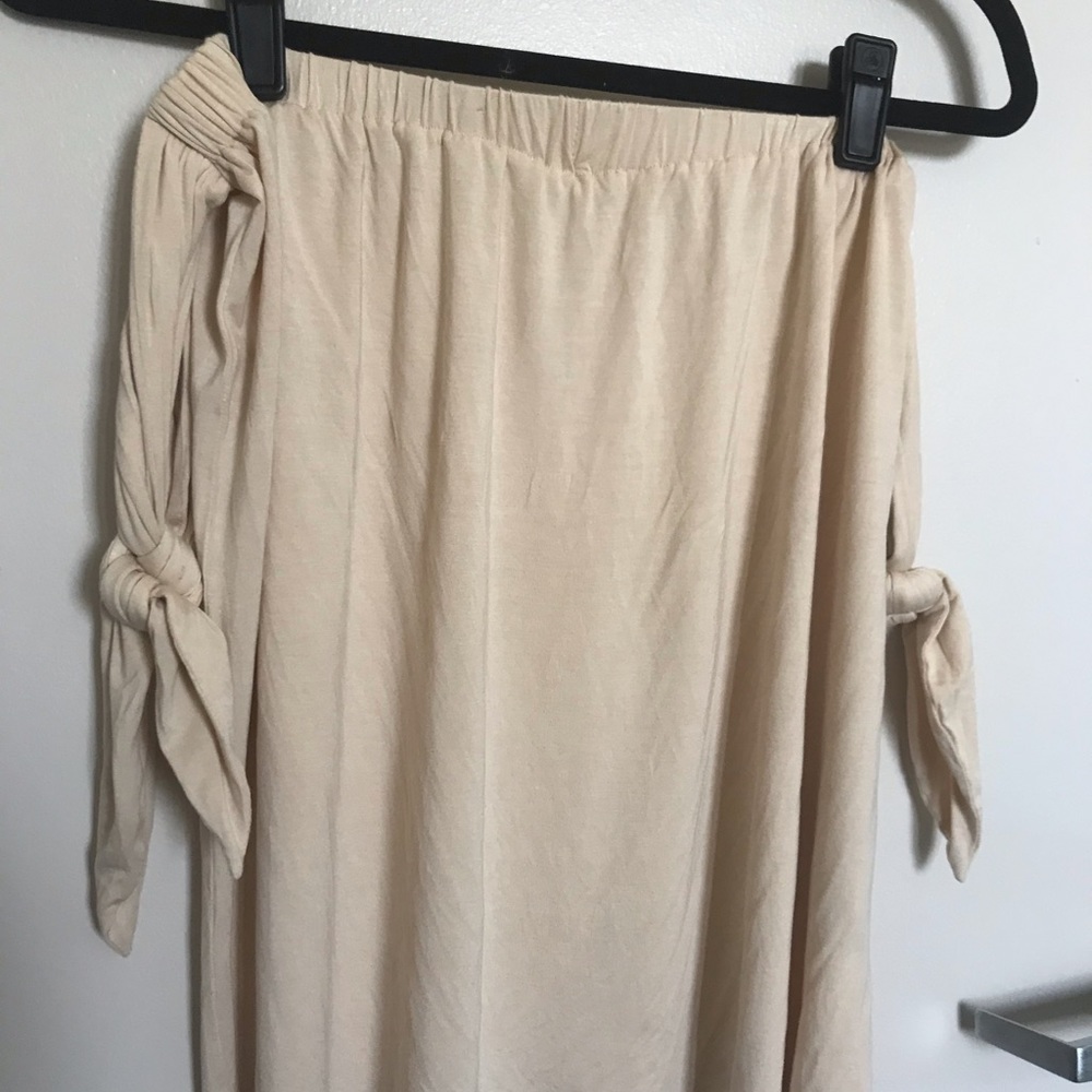 Cream Off the Shoulder Top